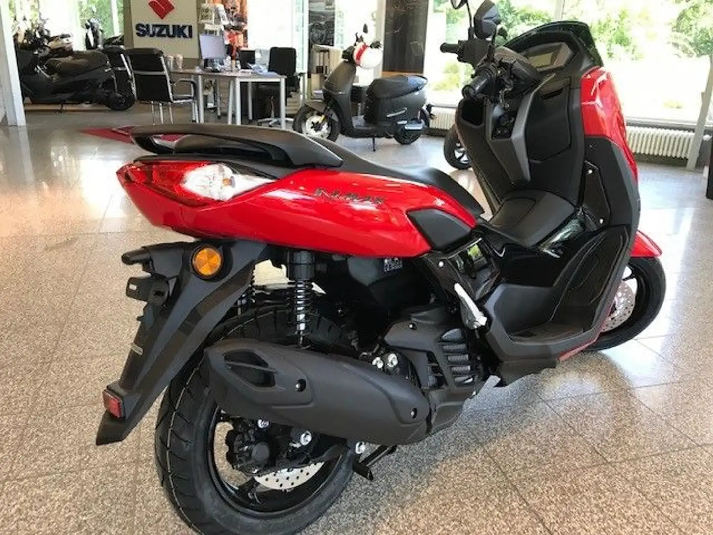 Yamaha NMAX 125 Modell 2023 Red - 2