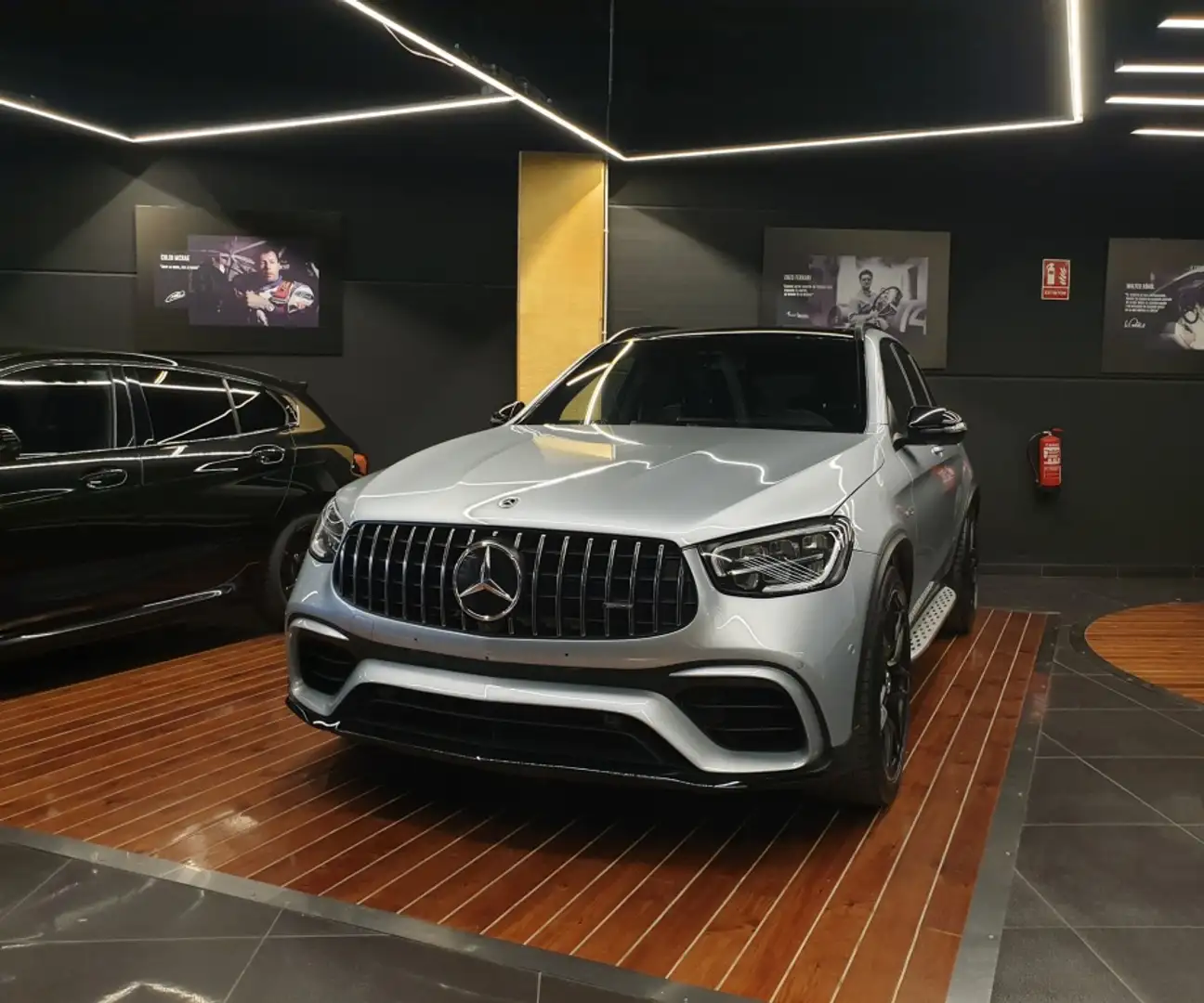 Mercedes-Benz GLC 63 AMG S 4Matic+ Speedshift MCT 9G Grau - 1