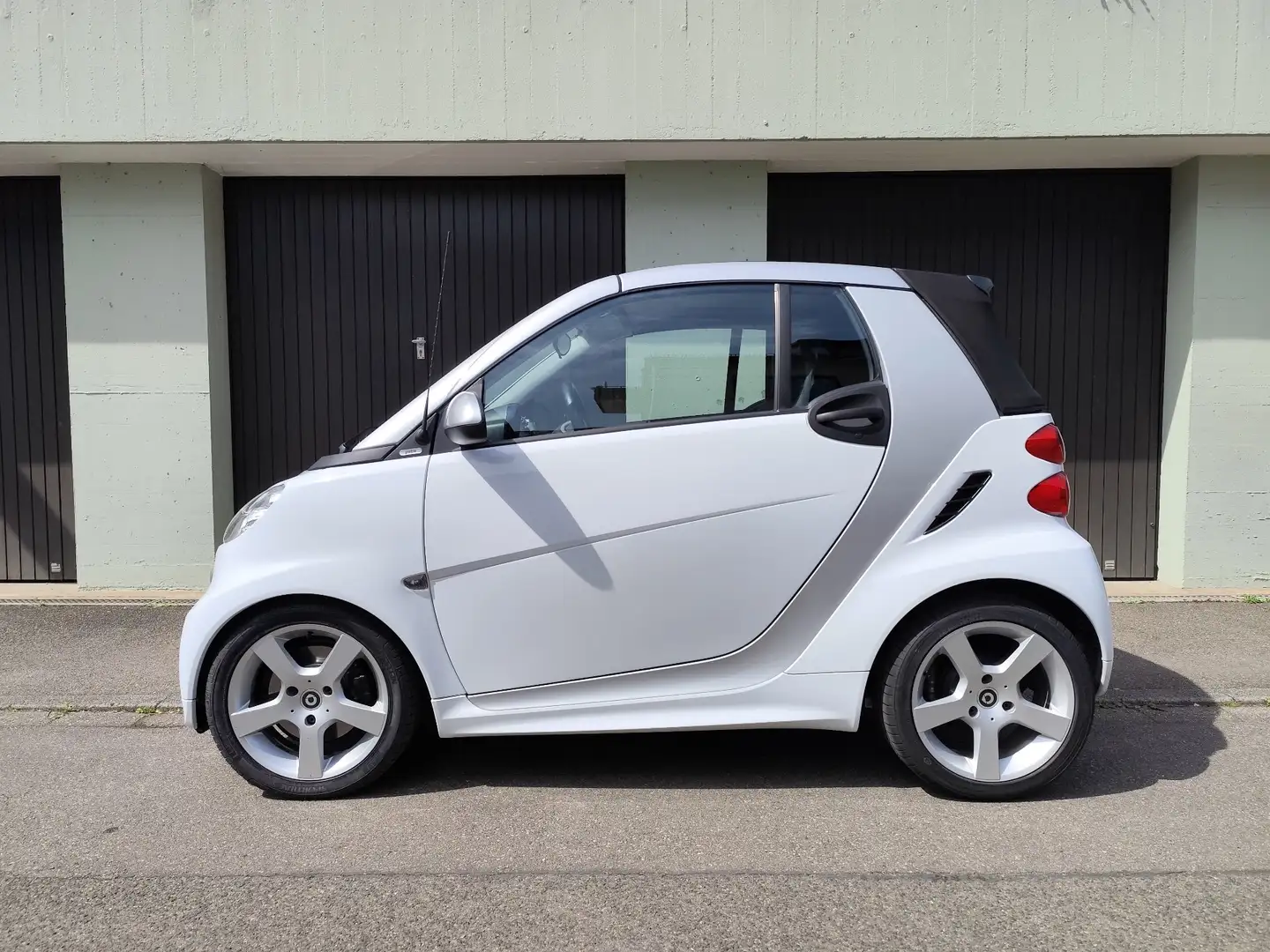 smart forTwo smart fortwo cabrio cabrio softouch pulse Weiß - 1