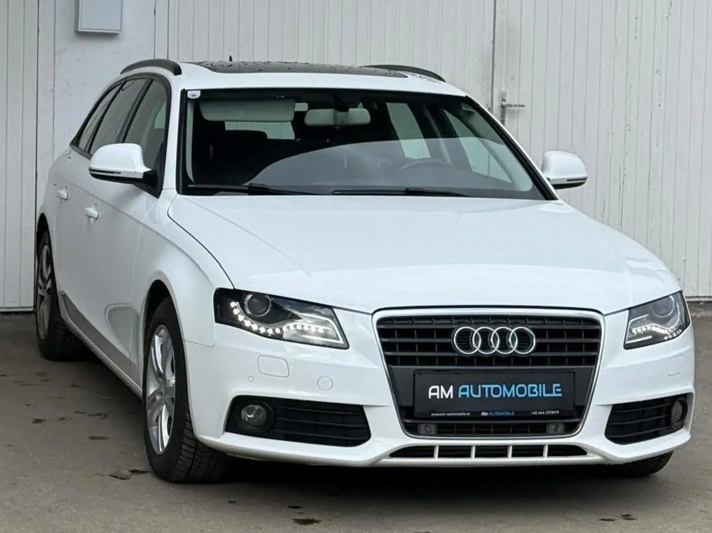 Audi A4 Ambition Weiß - 1