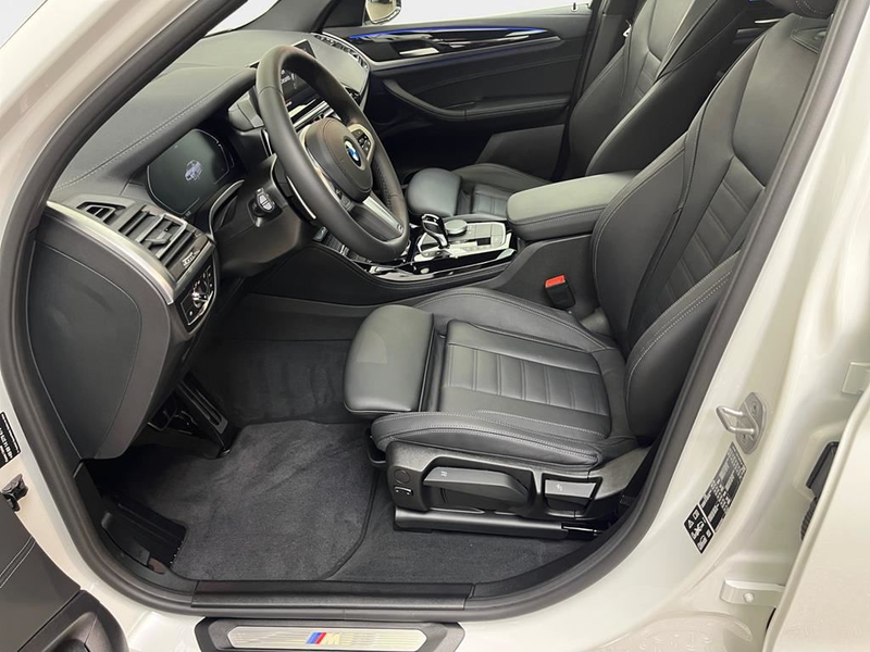 BMW X4 M Sport — photo 9
