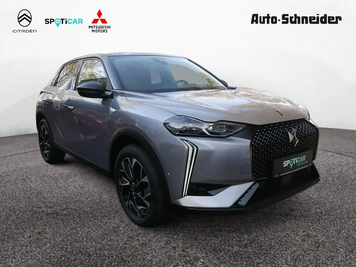 DS Automobiles DS 3 Crossback DS 3 Crossback HDi 130 Exupery EAT8 HUD LED 360° Grau - 2
