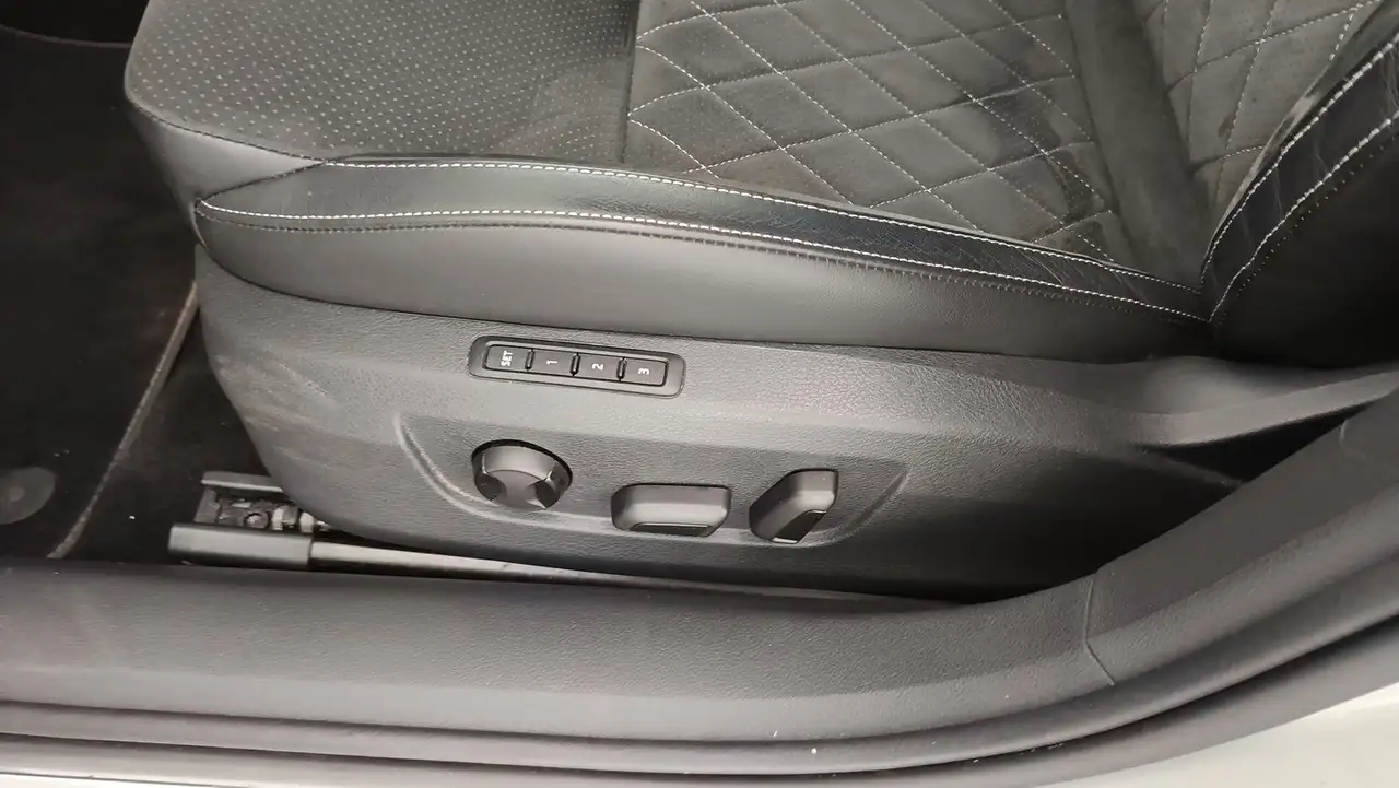 Skoda Superb Sportline TDI DSG, миниатюра 22