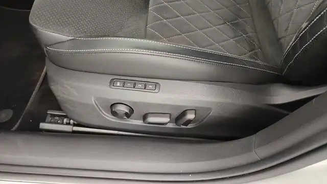 Skoda Superb view 22