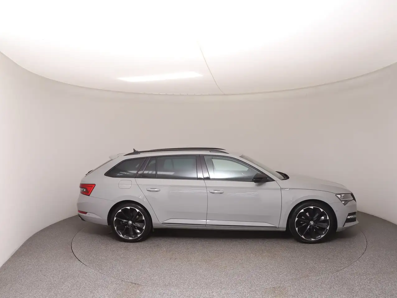 Skoda Superb Sportline TDI DSG, миниатюра 23