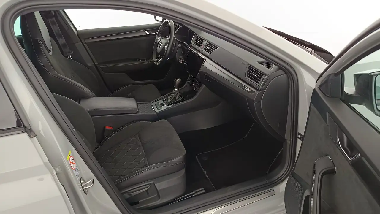 Skoda Superb Sportline TDI DSG, миниатюра 10