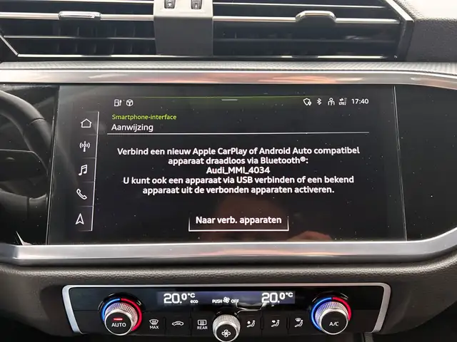 Audi Q3 view 19
