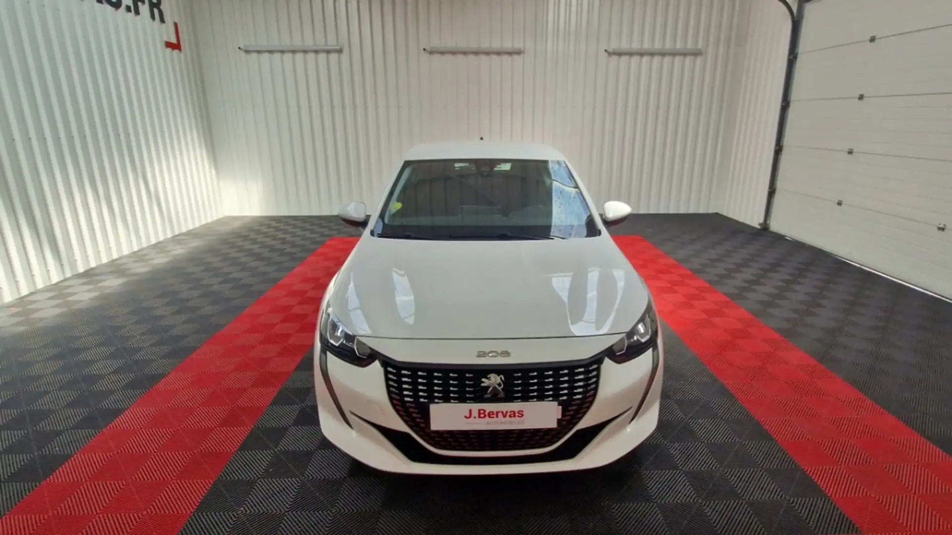 Peugeot 208 1.5 BlueHDi 100 S&amp;S Active Business R Wit - 2