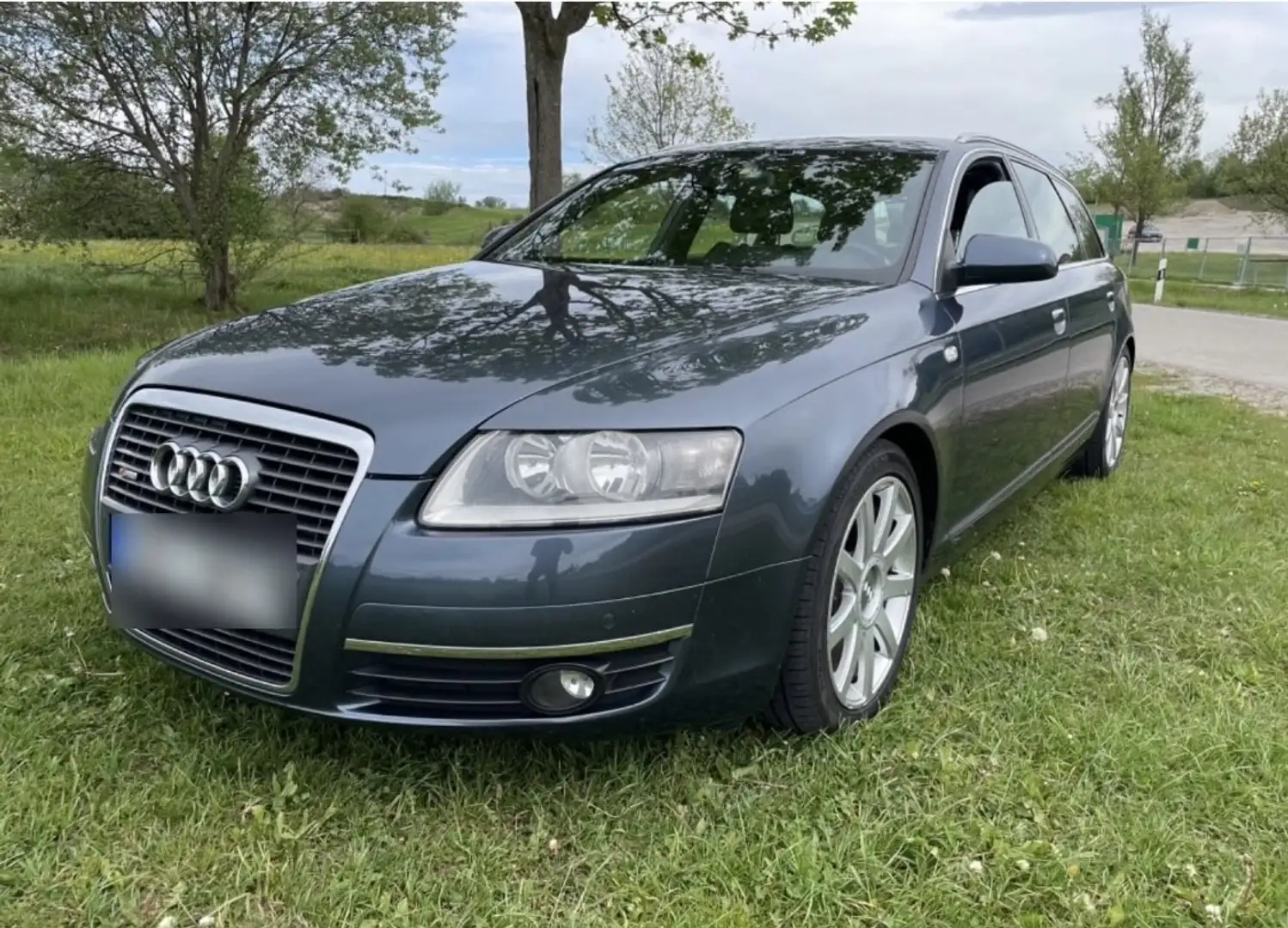 Audi A6 Avant 2.4 multitronic - 2
