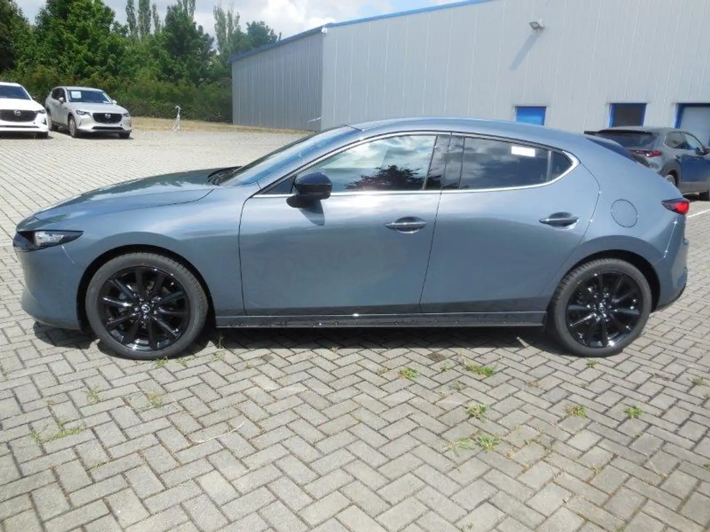 Mazda 3 2.5e-SKYACTIV G 140PS Automatik HOMURA...Sitzheizu Gris - 2