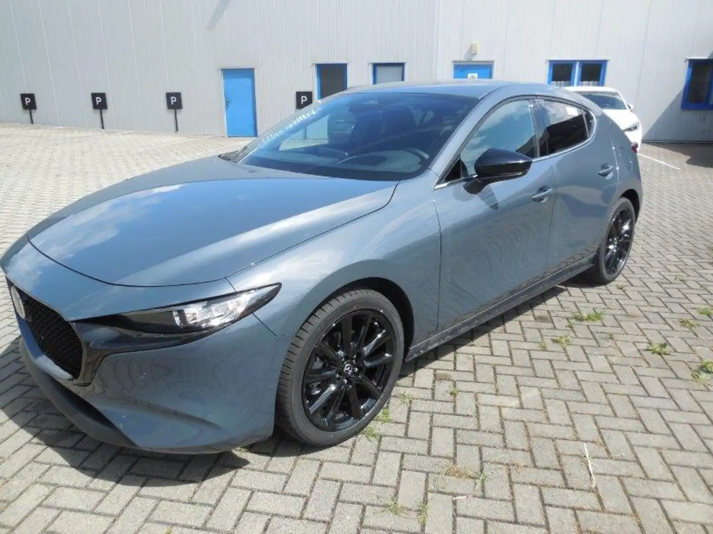 Mazda 3 2.5e-SKYACTIV G 140PS Automatik HOMURA...Sitzheizu Gris - 1
