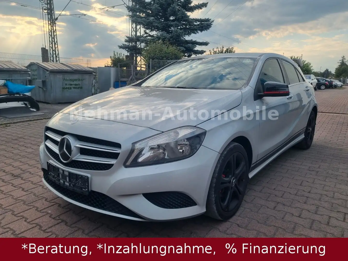 Mercedes-Benz A 180 A -Klasse A 180 CDI / d BlueEfficiency Silber - 1