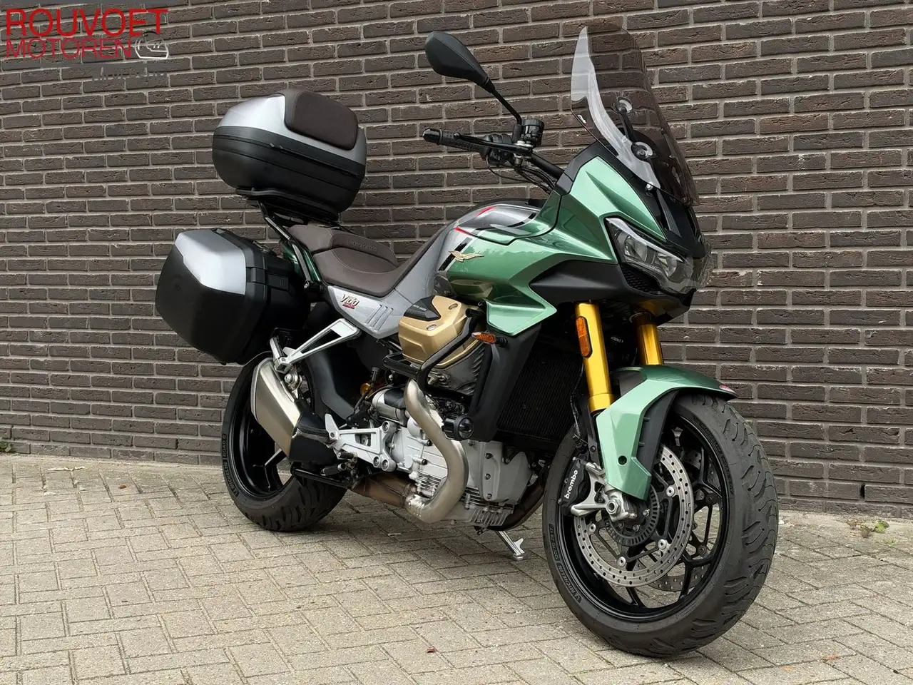 Moto Guzzi V 100