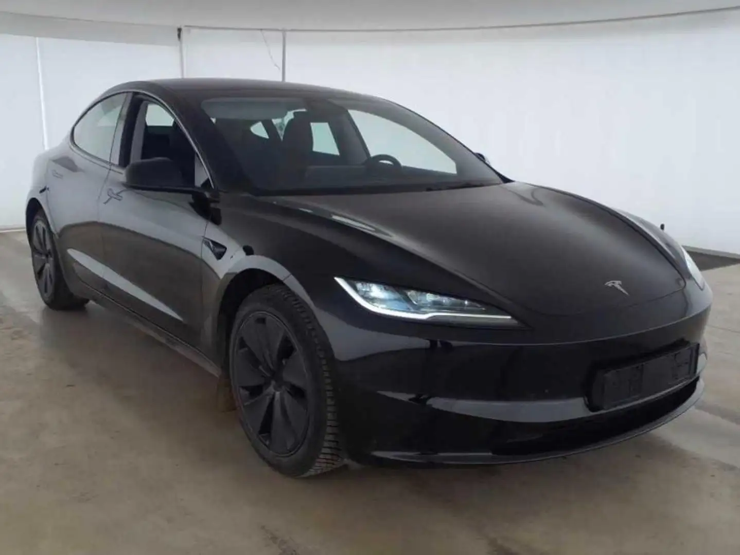 Tesla Model 3 Long Range Dual AWD *2024*PANORAMA* Schwarz - 2