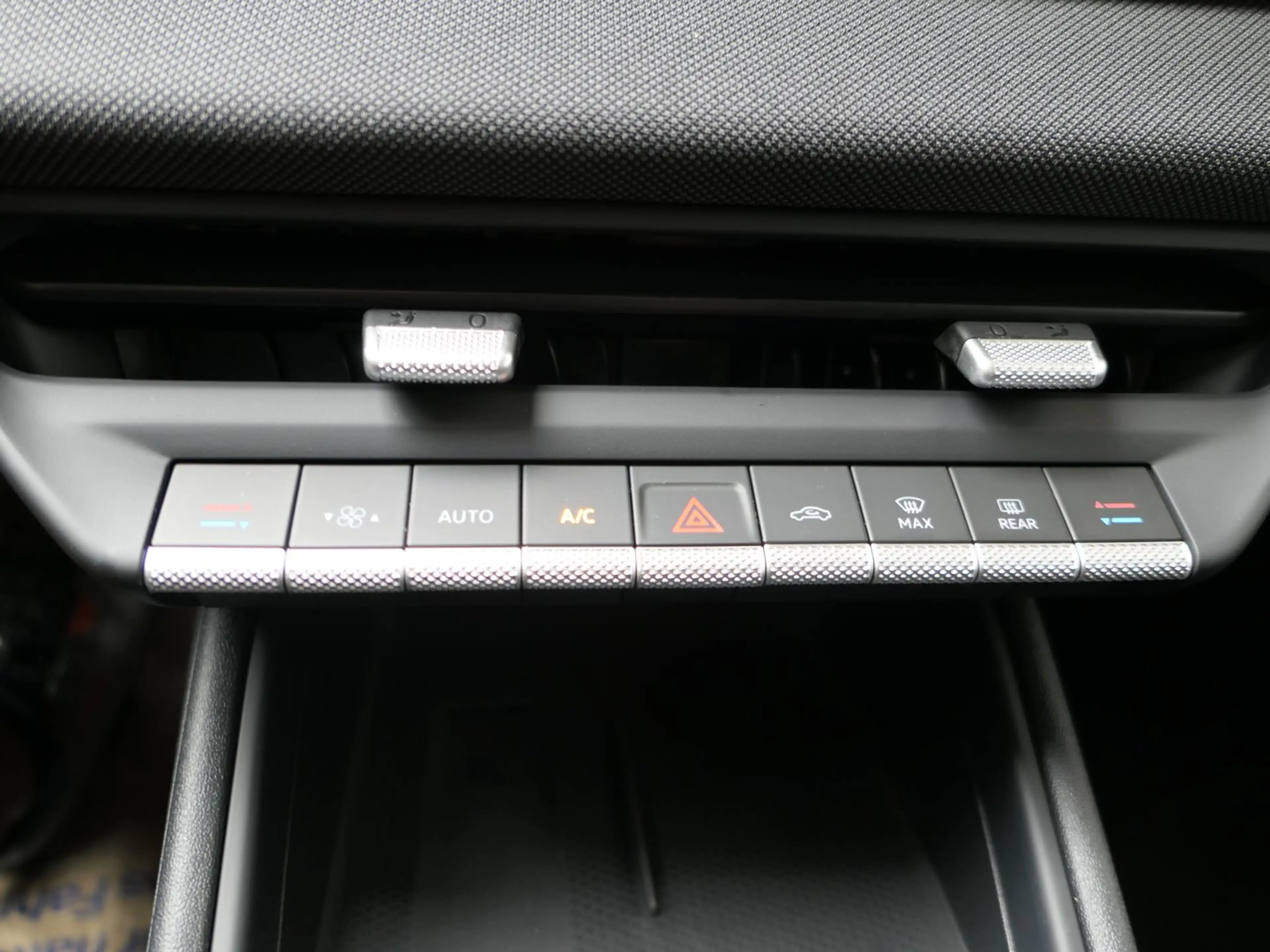 Volkswagen ID. Polo VW ID. Polo Life Edition 155 kW - 52 kWh — photo 8