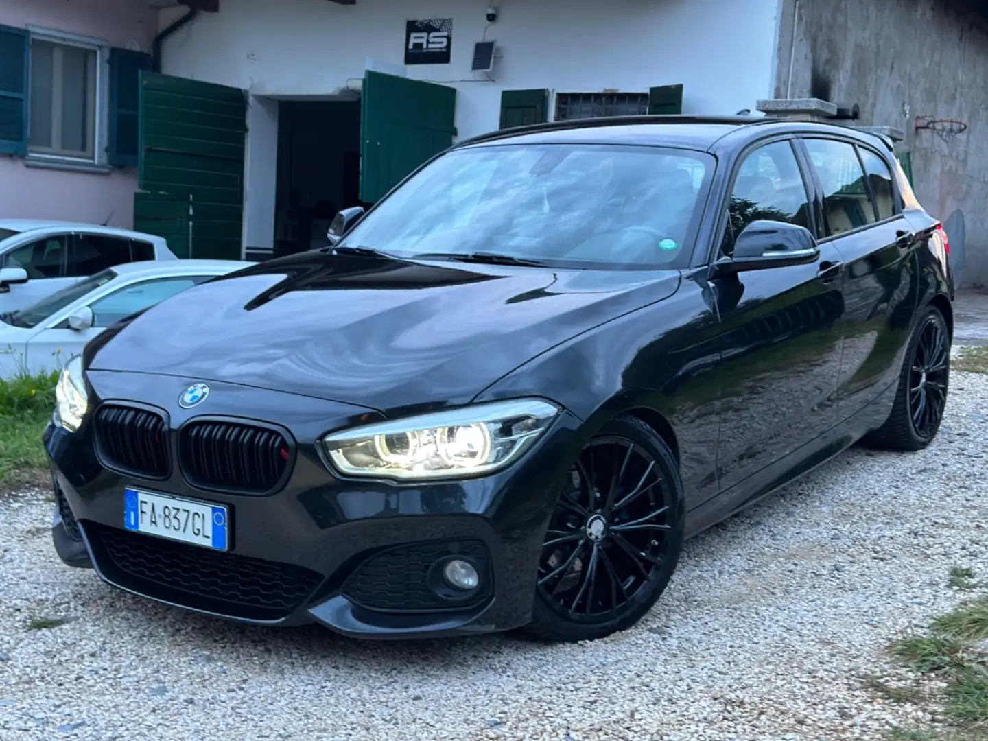 BMW 118 118d 5p. Msport Noir - 1