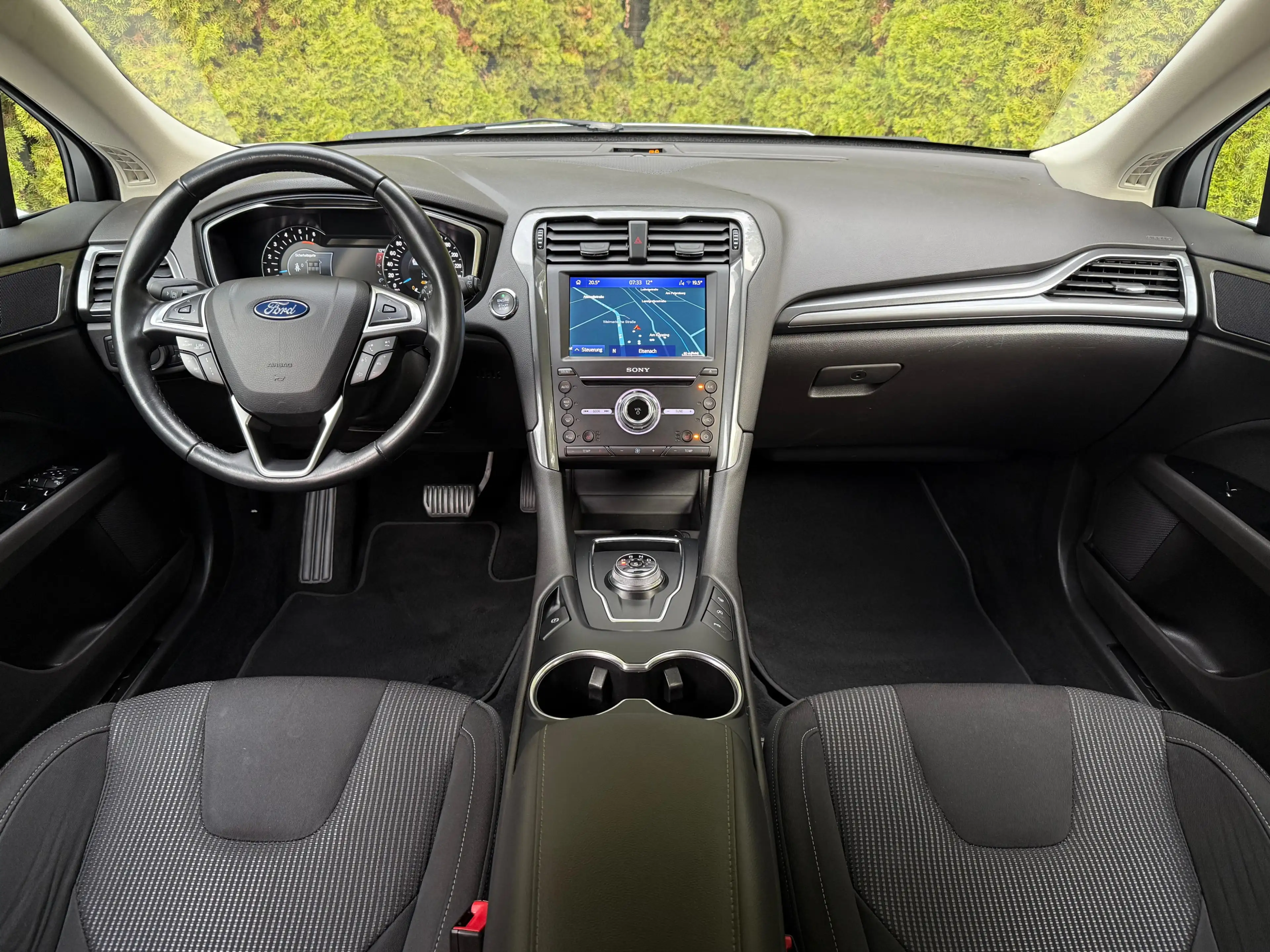 Ford Mondeo 2.0EB Aut. AWD Titan. LED+AHK+KAM+NAV+SHZ — photo 13