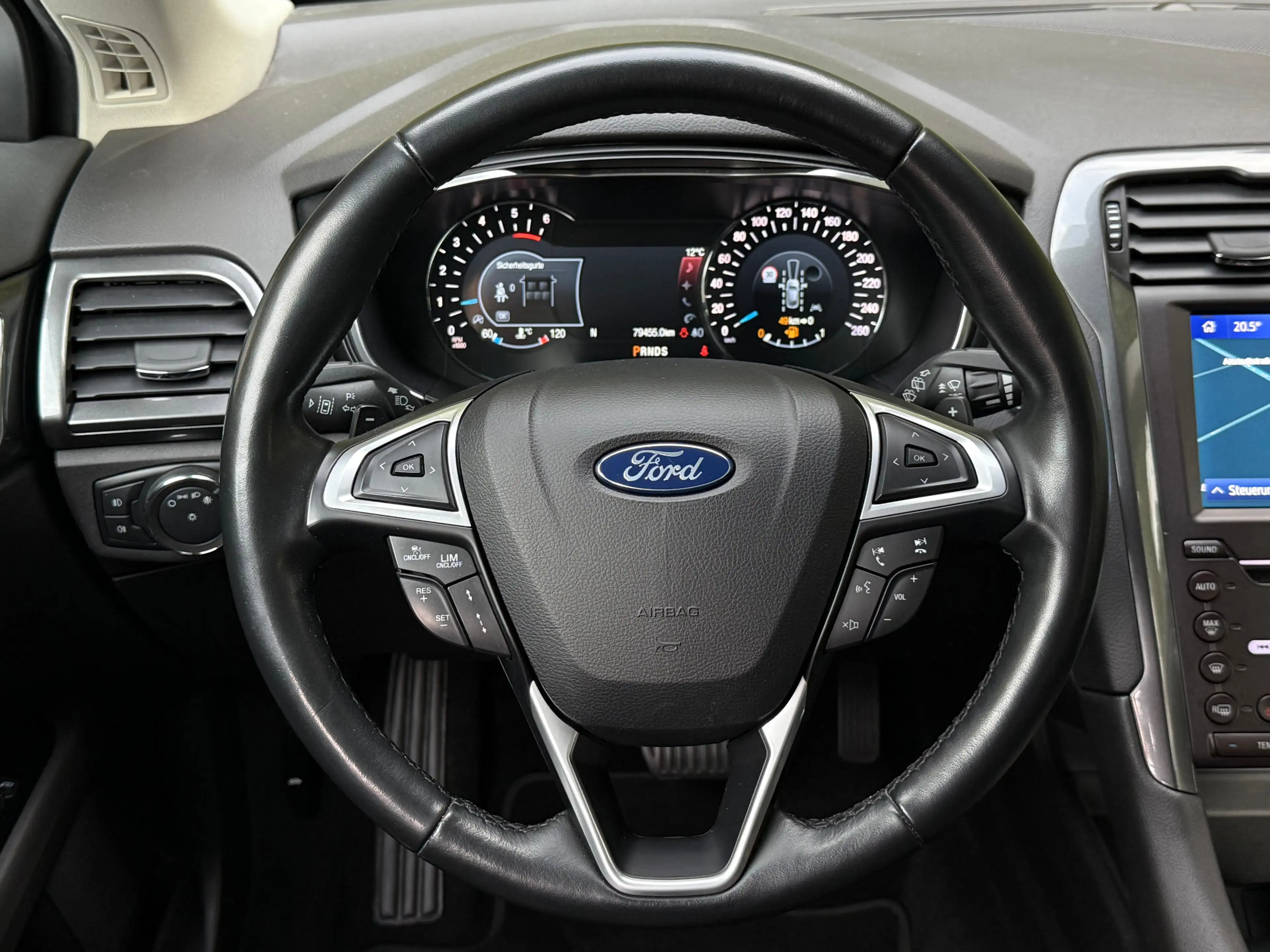 Ford Mondeo 2.0EB Aut. AWD Titan. LED+AHK+KAM+NAV+SHZ — photo 15