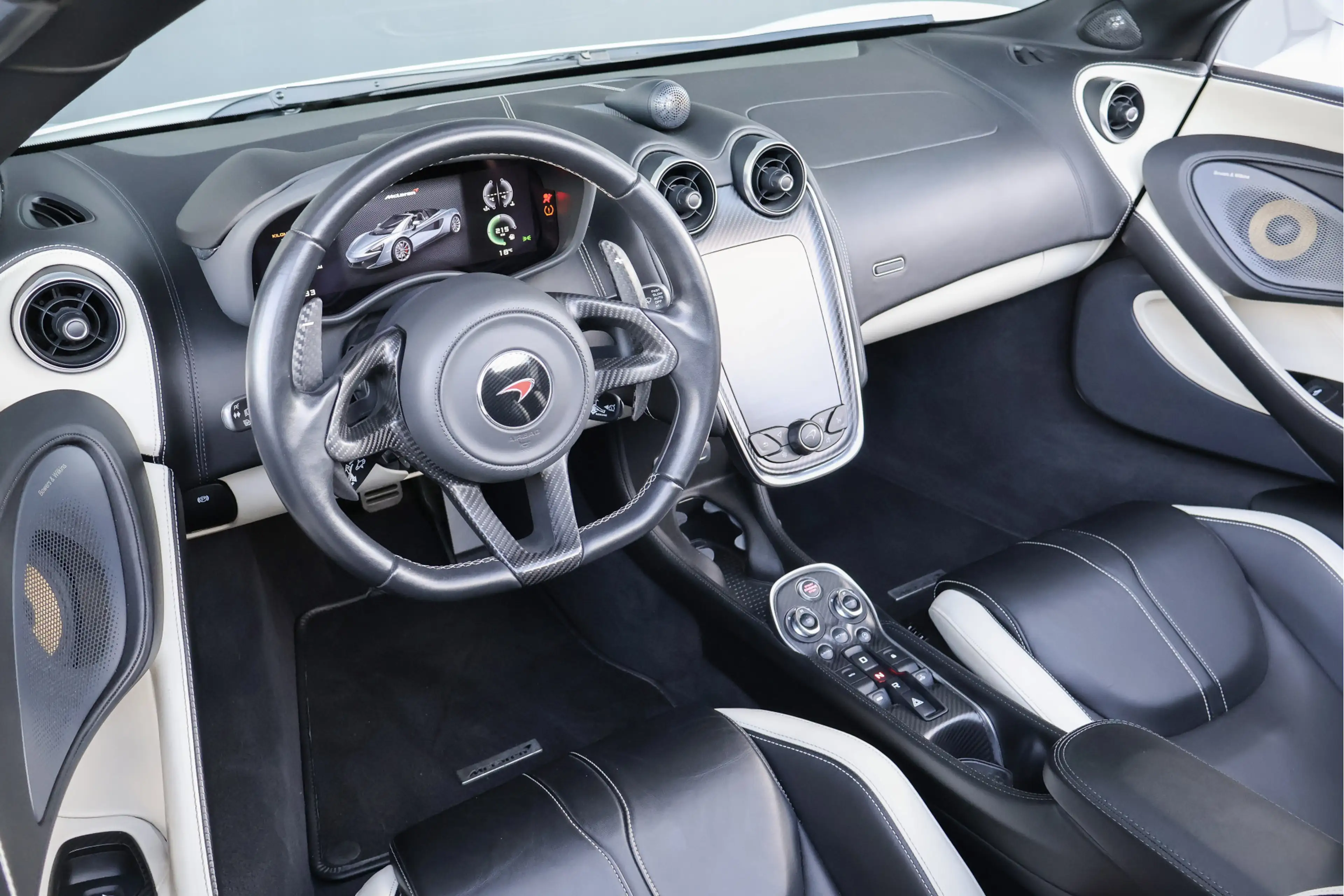 McLaren 570S Spider | CARBON INTERIEUR | BOWERS & WILKENS | CRU — photo 5