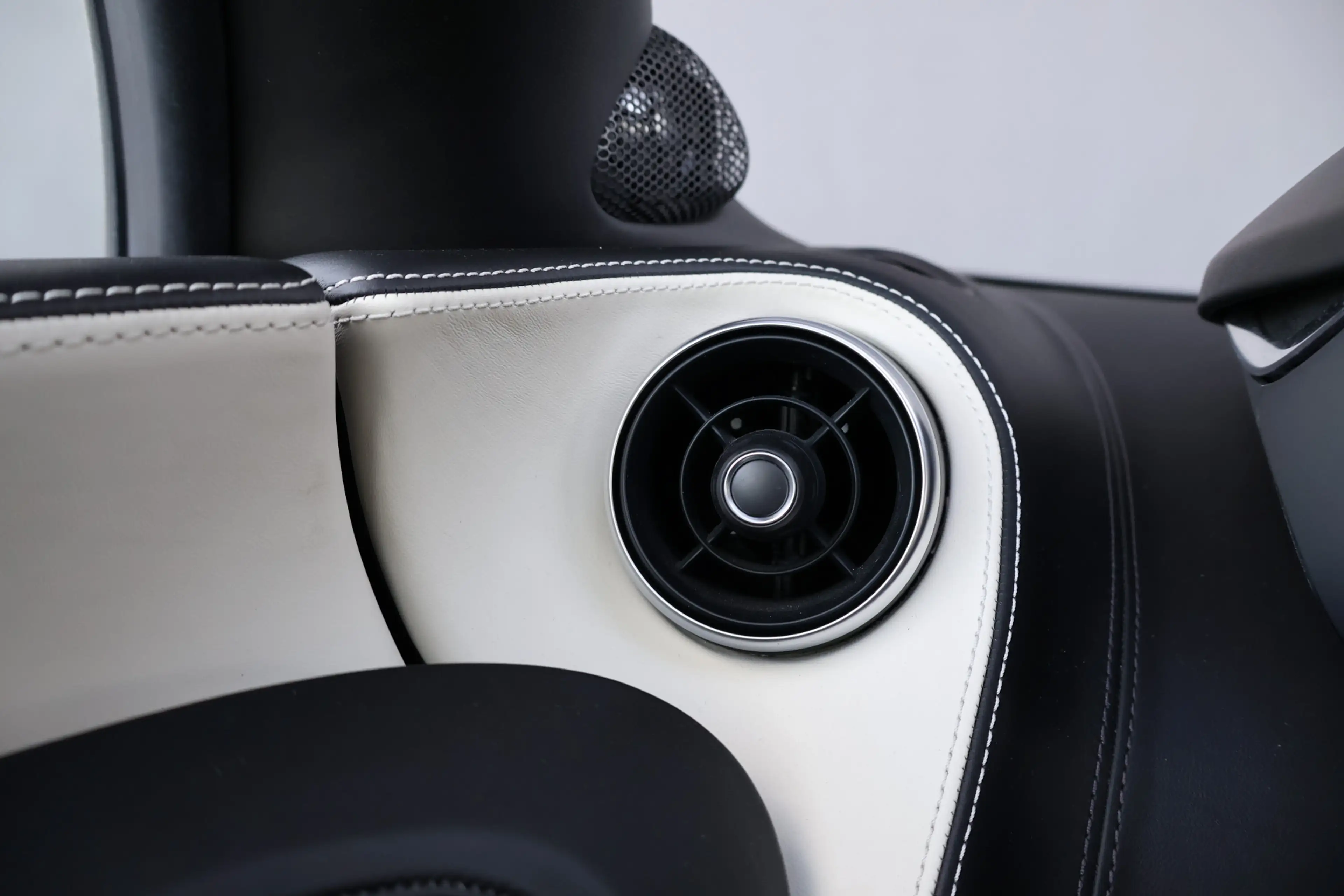 McLaren 570S Spider | CARBON INTERIEUR | BOWERS & WILKENS | CRU — photo 27