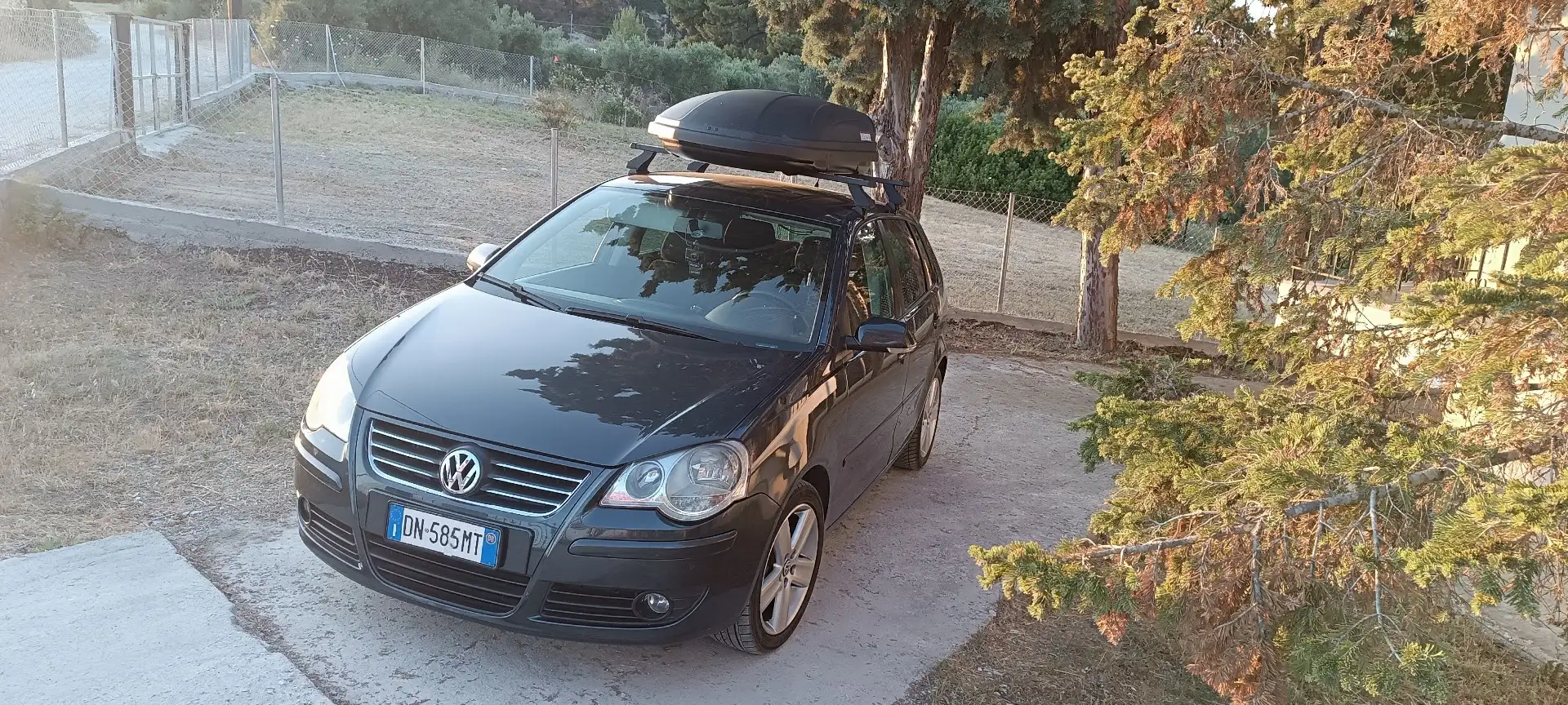 Volkswagen Polo 1.9 TDI Gris - 1