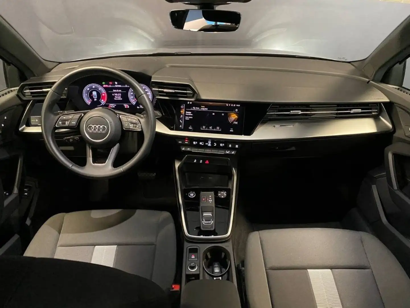 Audi A3 Sedan 35 TDI S tronic Advanced Argento - 1
