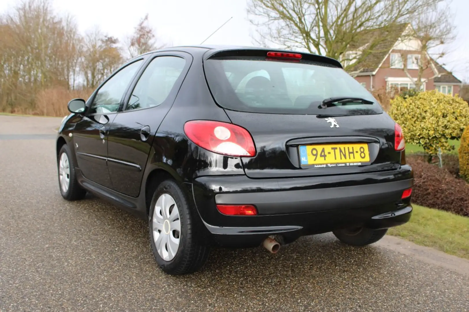 Peugeot 206 1.4 Urban Move 75pk ECC/Cruise/5-deurs Negro - 2