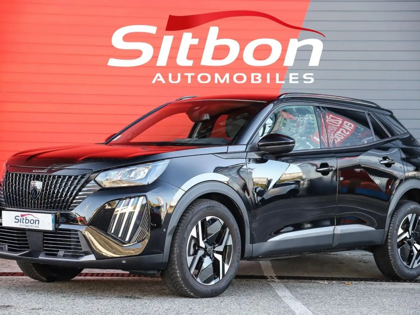Peugeot 2008 1.2i PureTech 100 Allure CARPLAY Negro - 1