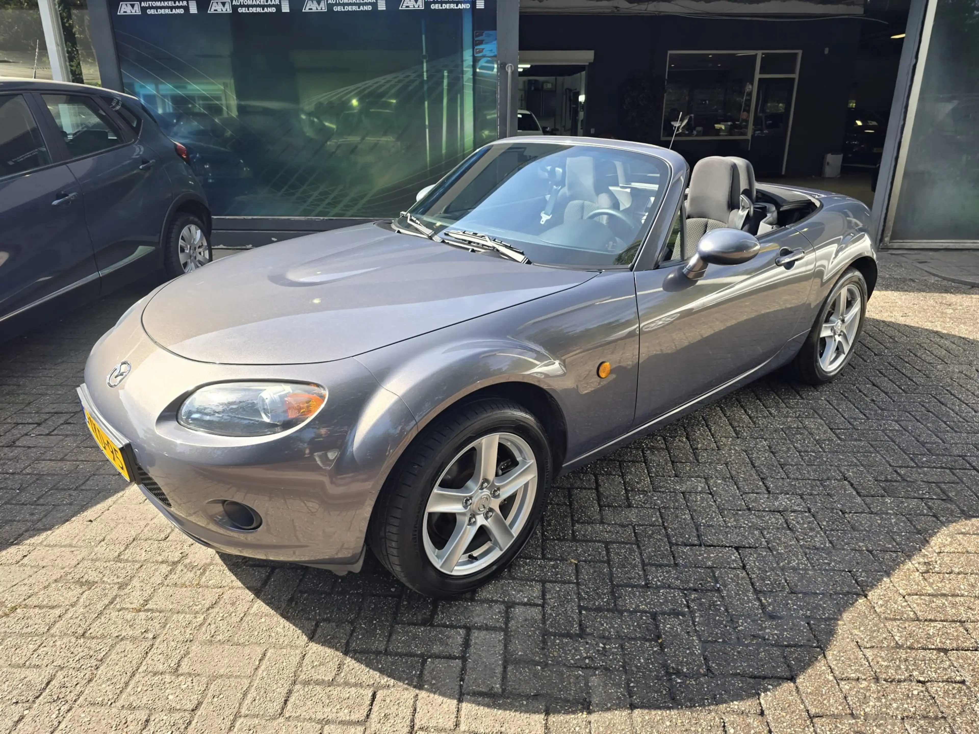 Mazda MX-5 1.8 Exclusive | 3/6 OF 12MND GARANTIE | AIRCO | LM — photo 2