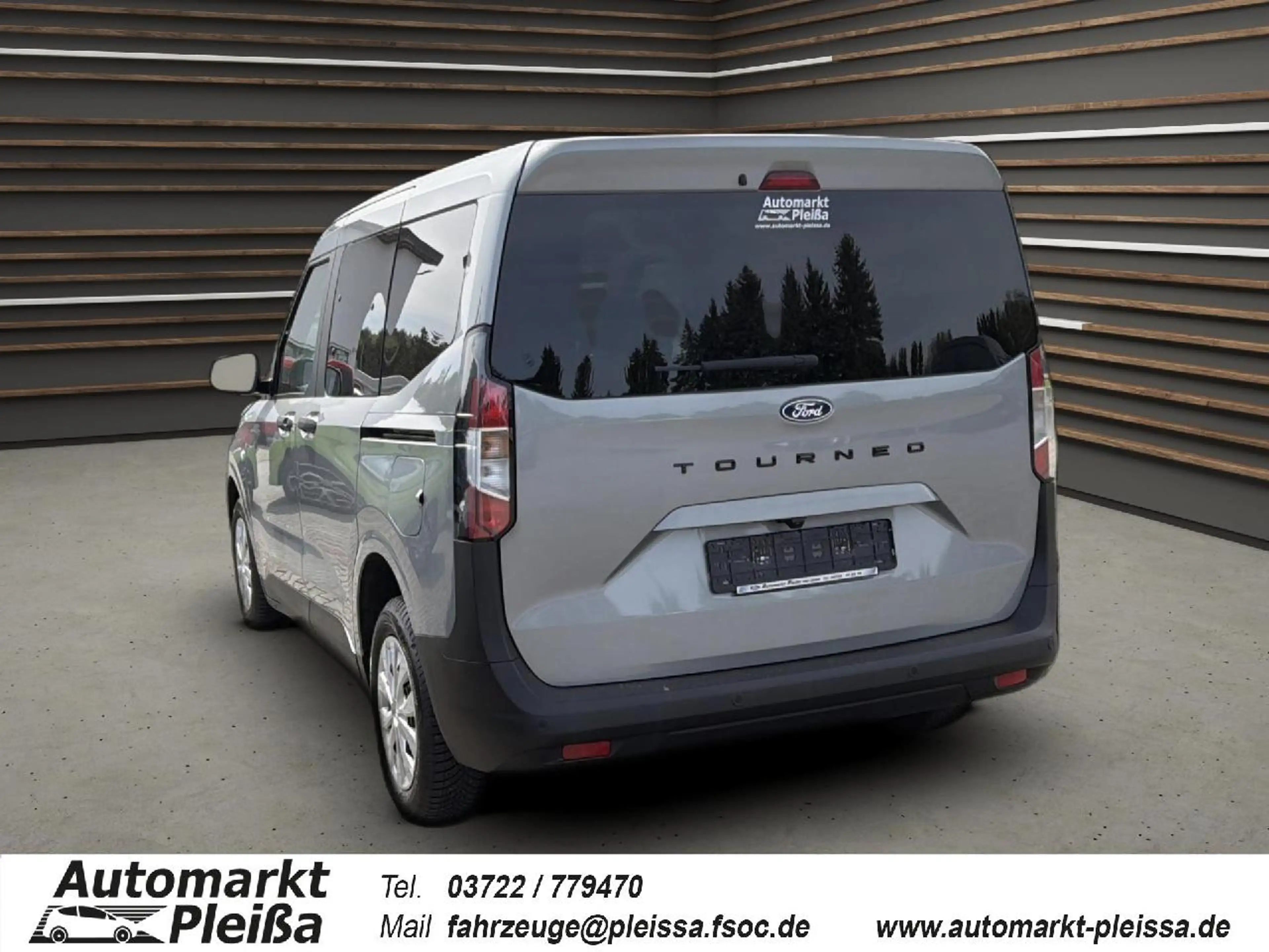Ford Tourneo Courier Trend — photo 4