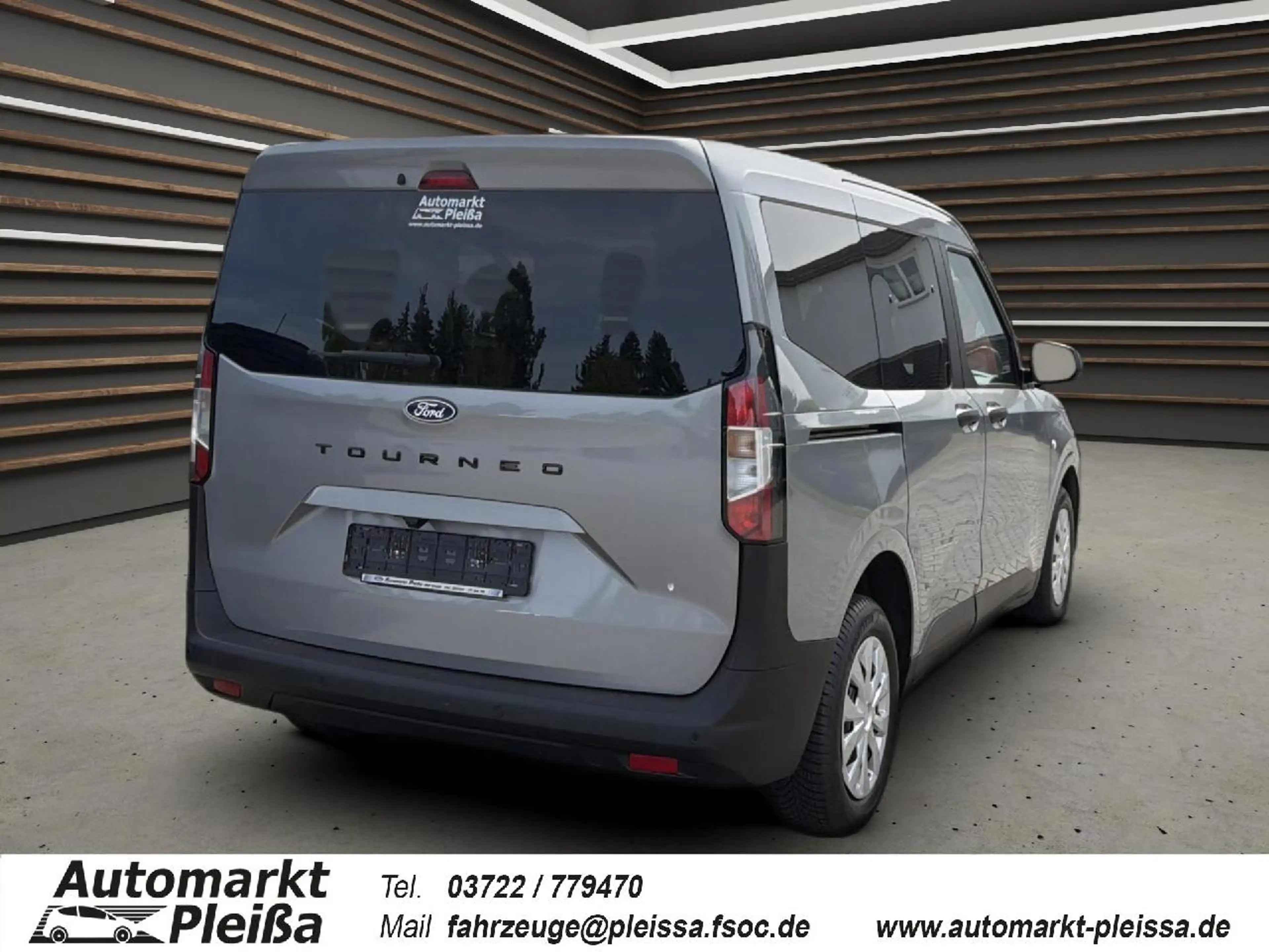 Ford Tourneo Courier Trend — photo 6