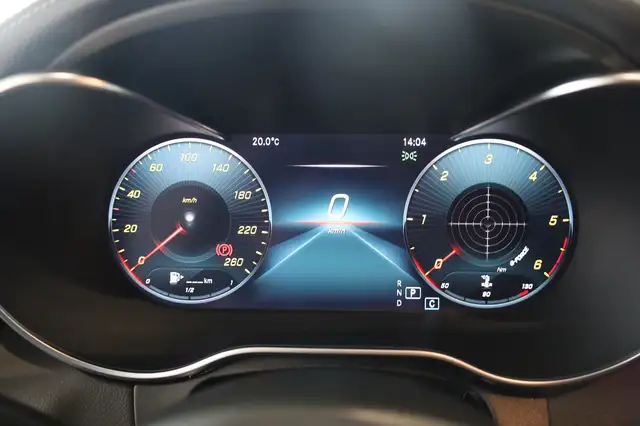 Mercedes-Benz C-Class view 22