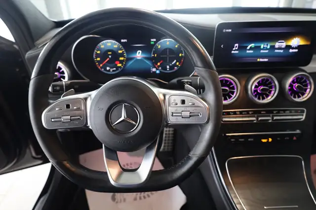Mercedes-Benz C-Class view 19