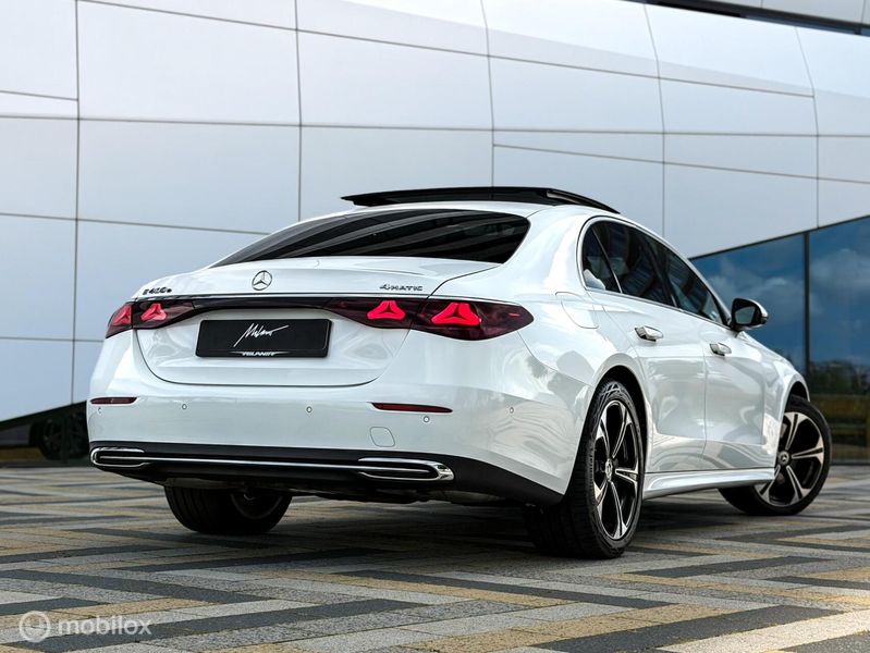 Mercedes-Benz E 400 e 4MATIC Exclusive Line |Pano |Memory — photo 2