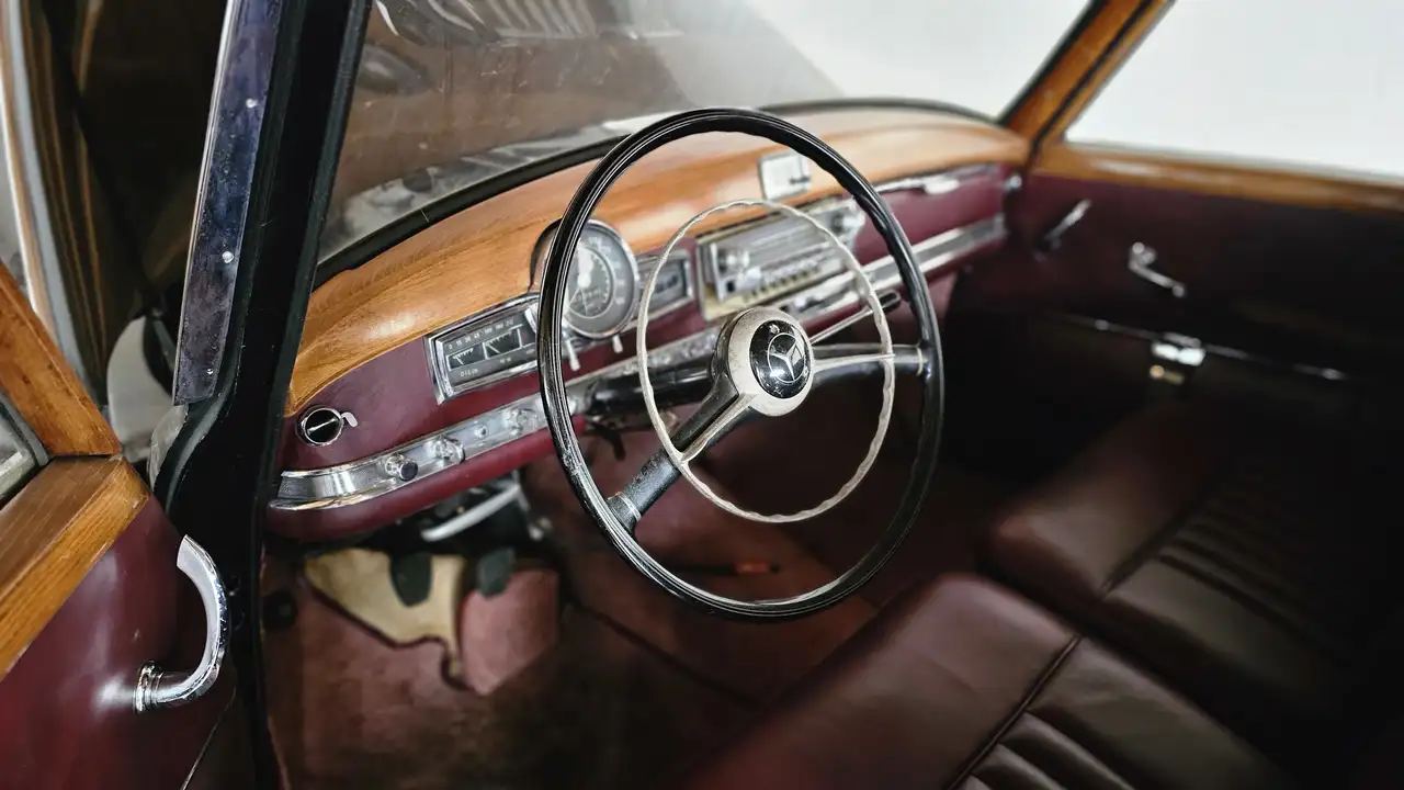 Mercedes-Benz 300, foto 10