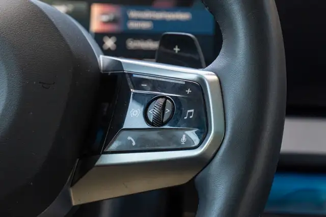 BMW X3 view 15