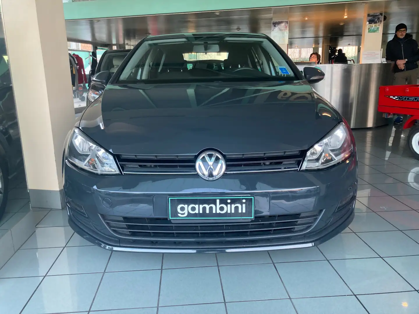 Volkswagen Golf Golf 5p 1.6 tdi Trendline 90cv E6 x NEOPATENTATI Gris - 2