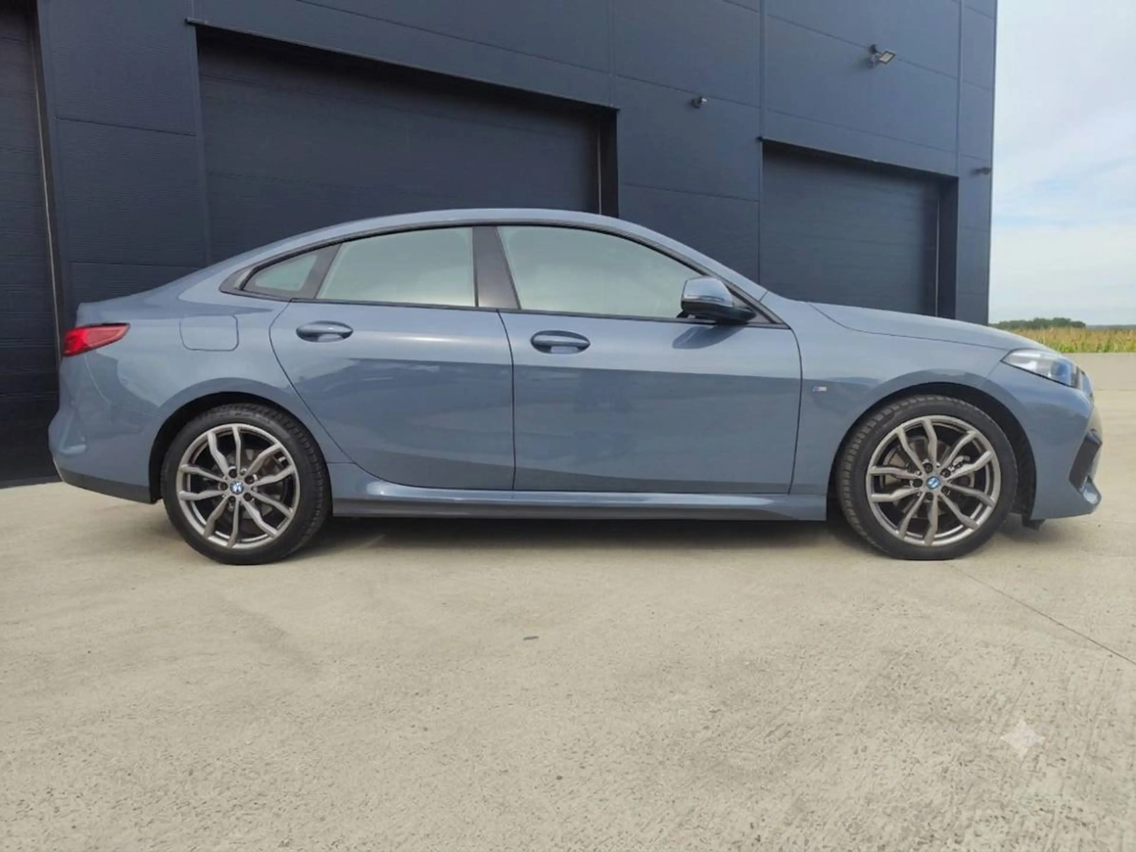 BMW 216 Gran Coupé 216 dA Pack M — photo 5