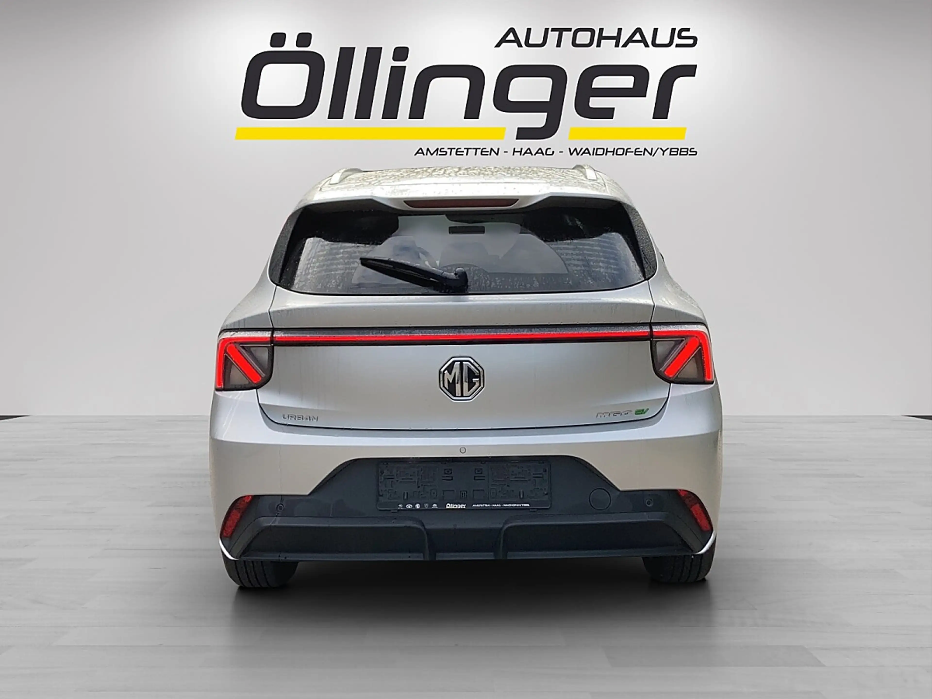MG MG4 EV Urban 54 kWh Luxury + Metallic + Ö Paket! — photo 4