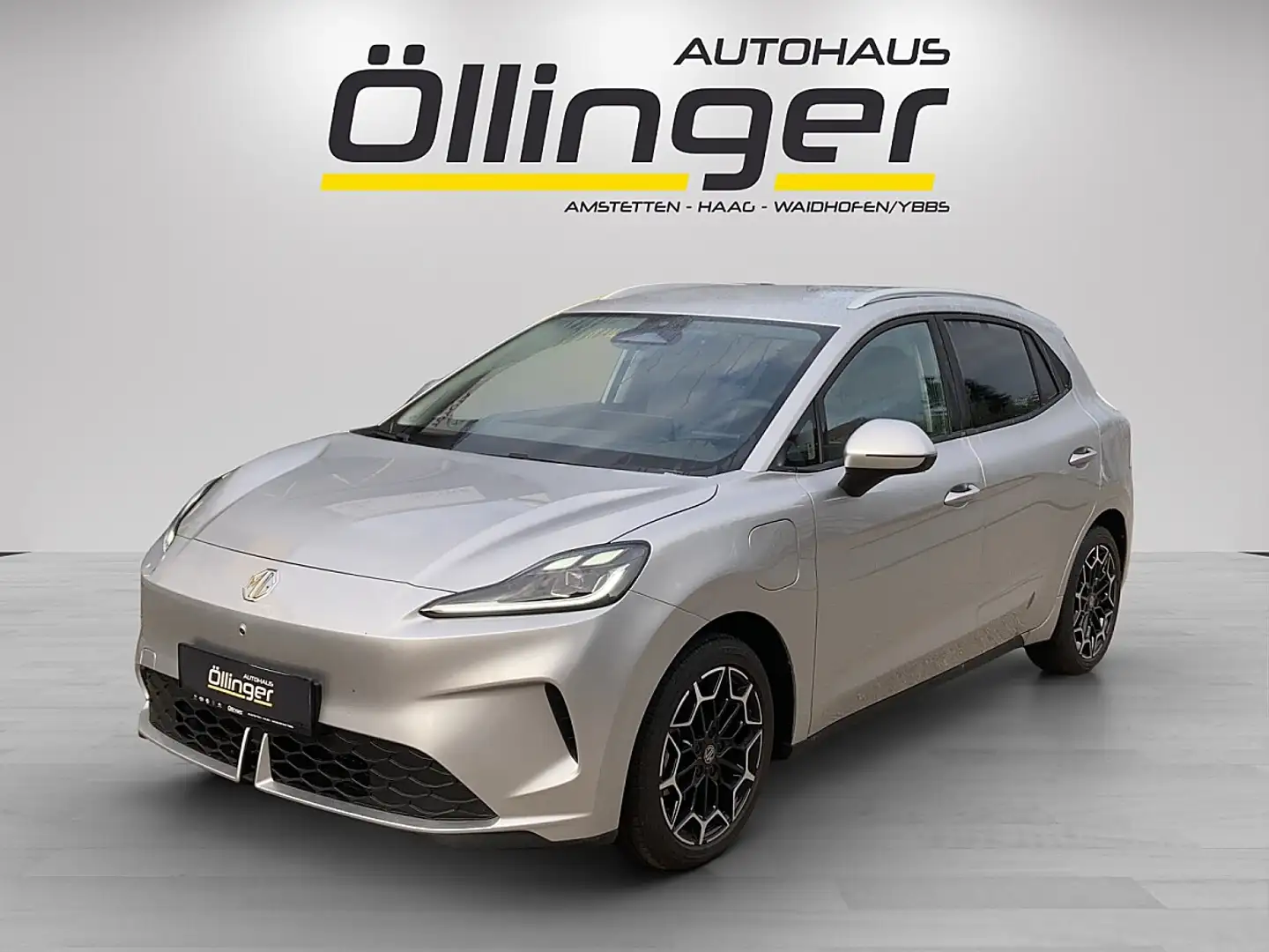 MG MG4 EV Urban 54 kWh Luxury + Metallic + Ö Paket! Silber - 1