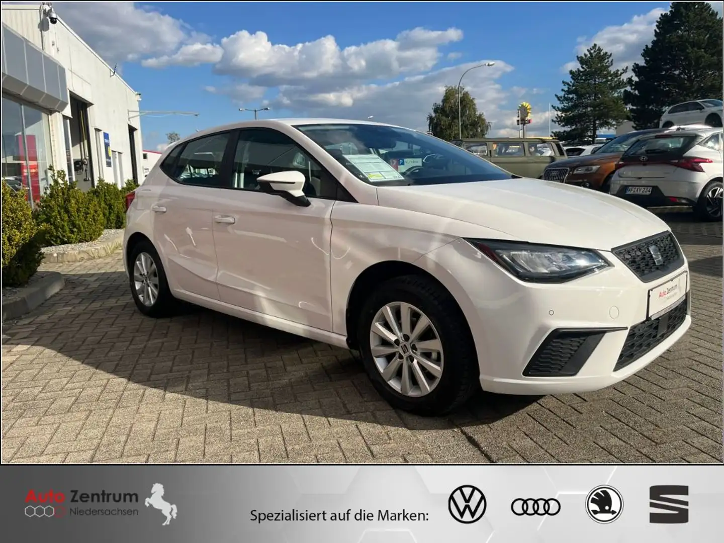 SEAT Ibiza 1.0 TGI S&S Style CarPlay*Kamera*LED Blanc - 1