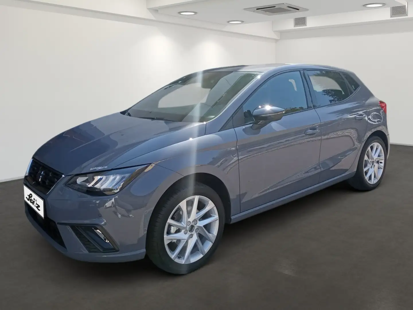 SEAT Ibiza 1.0 TSI FR *NAVI*KAMERA*WINTERPAKET* Grau - 2