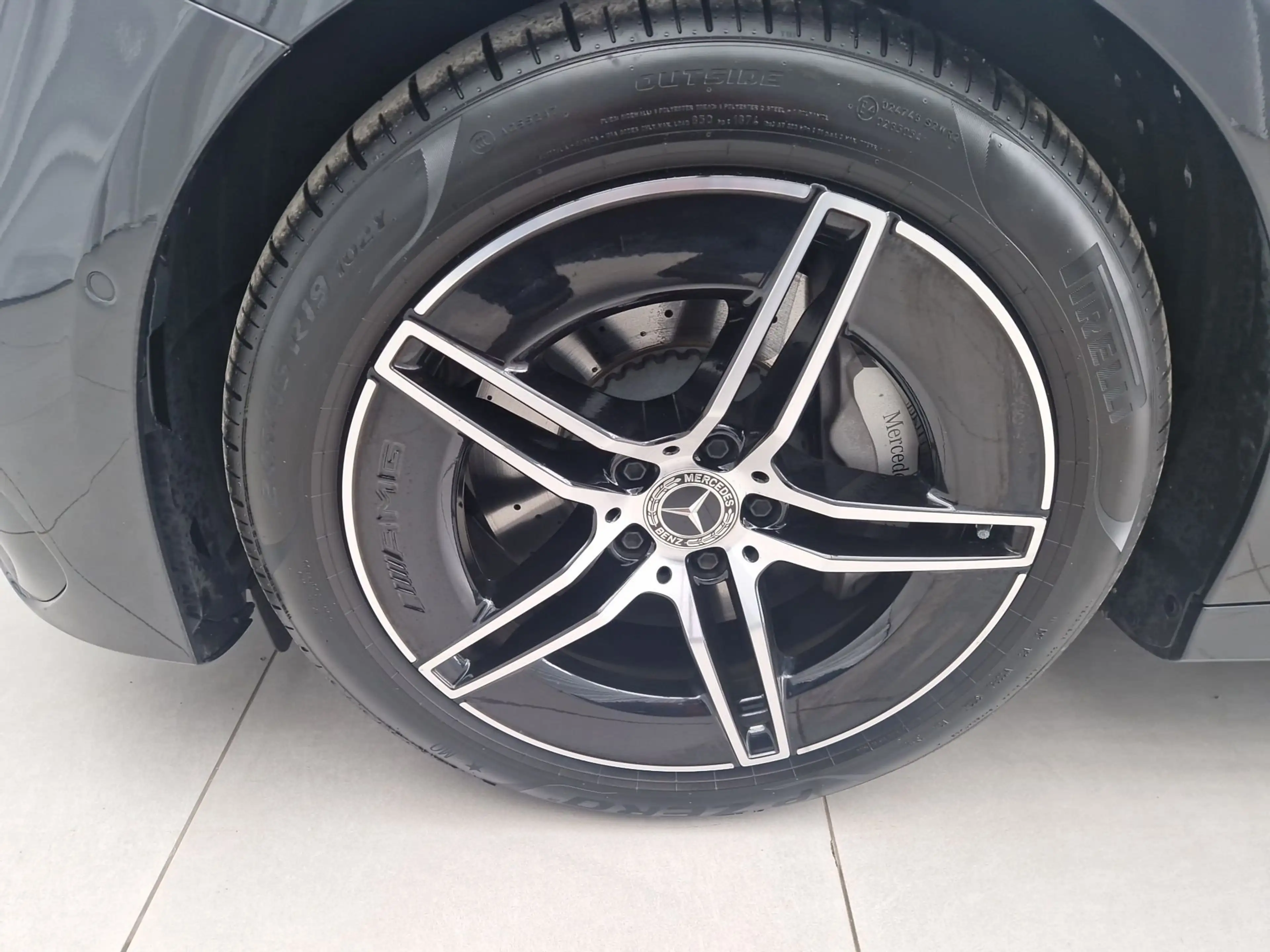 Mercedes-Benz E 220 d Limousine SpurW Winterp. SportS. — photo 9
