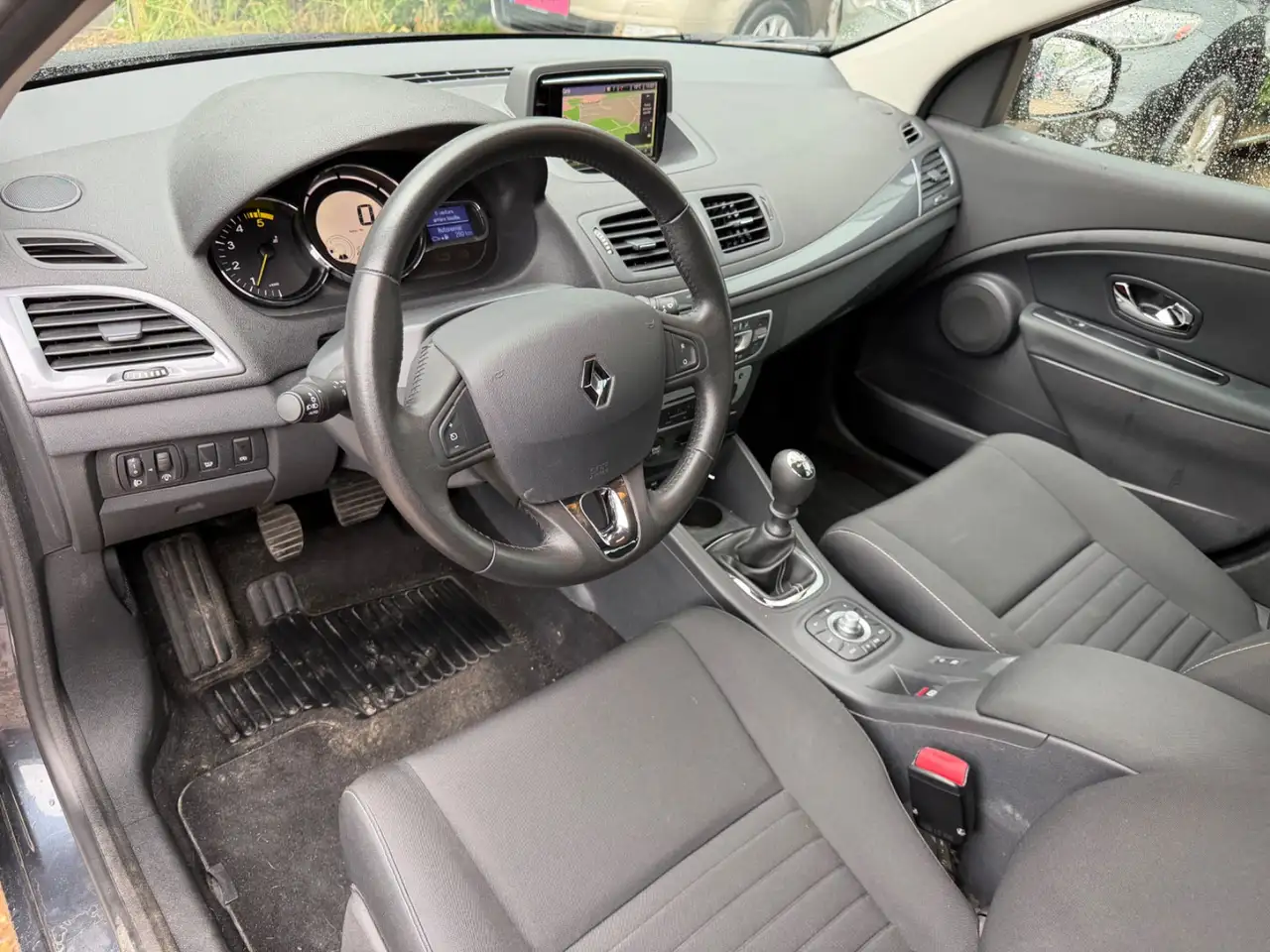 Renault Megane Berline — photo 10