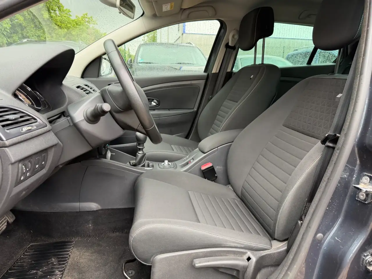 Renault Megane Berline — photo 9