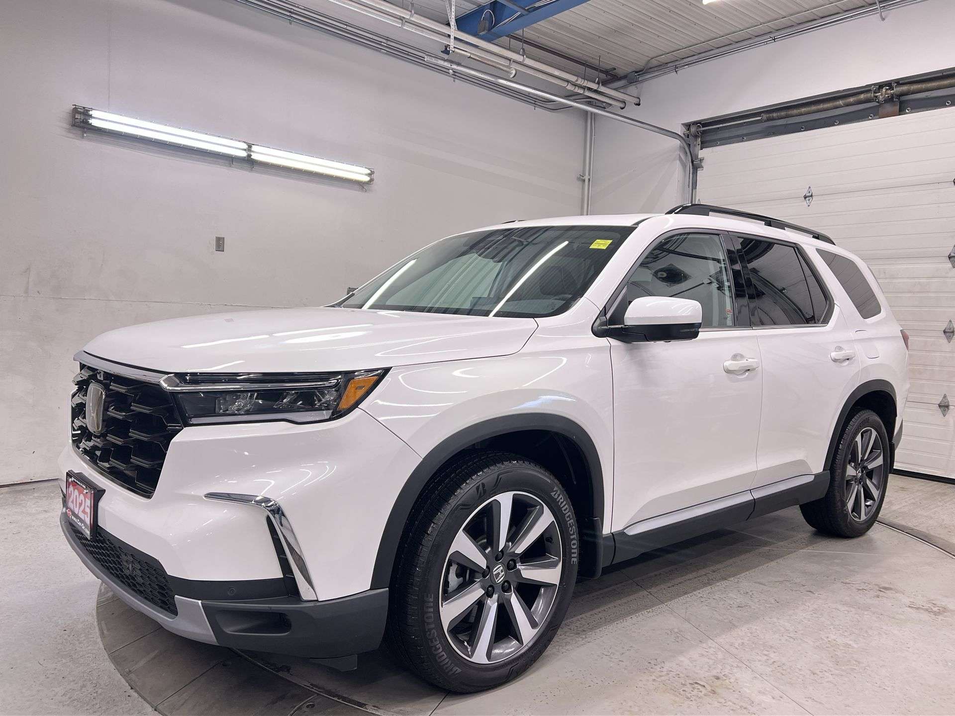 White 2025 Honda Pilot SUV / Crossover All-Wheel Drive Automatic