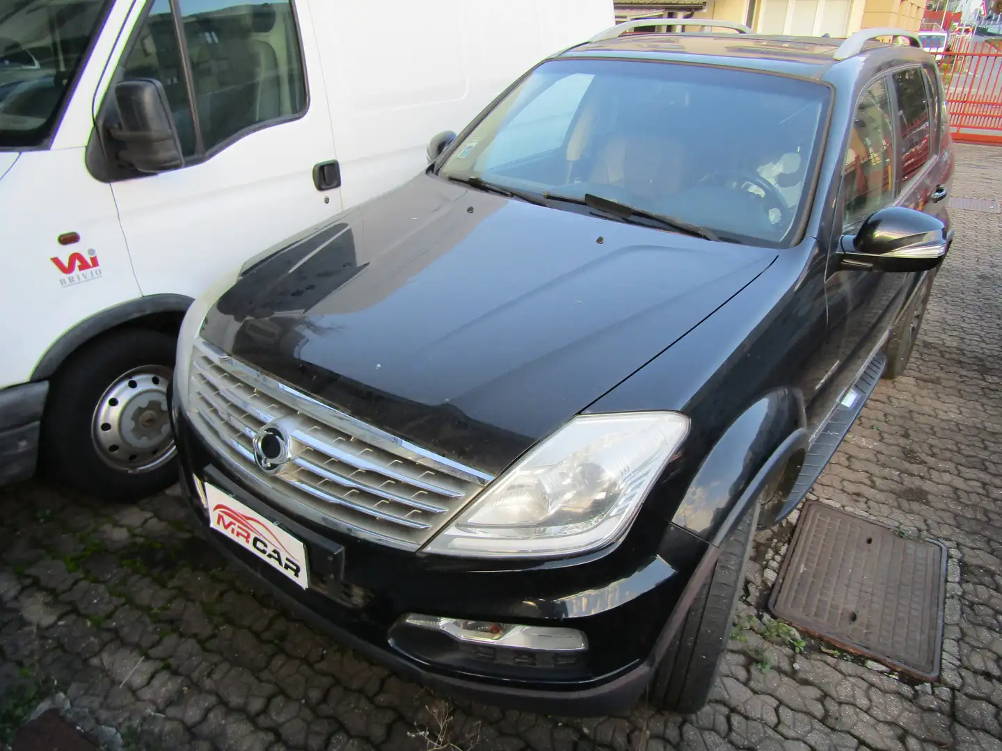 SsangYong Rexton 2.0 Xdi Top 4WD auto * 347.000 KM REALI * Negro - 1