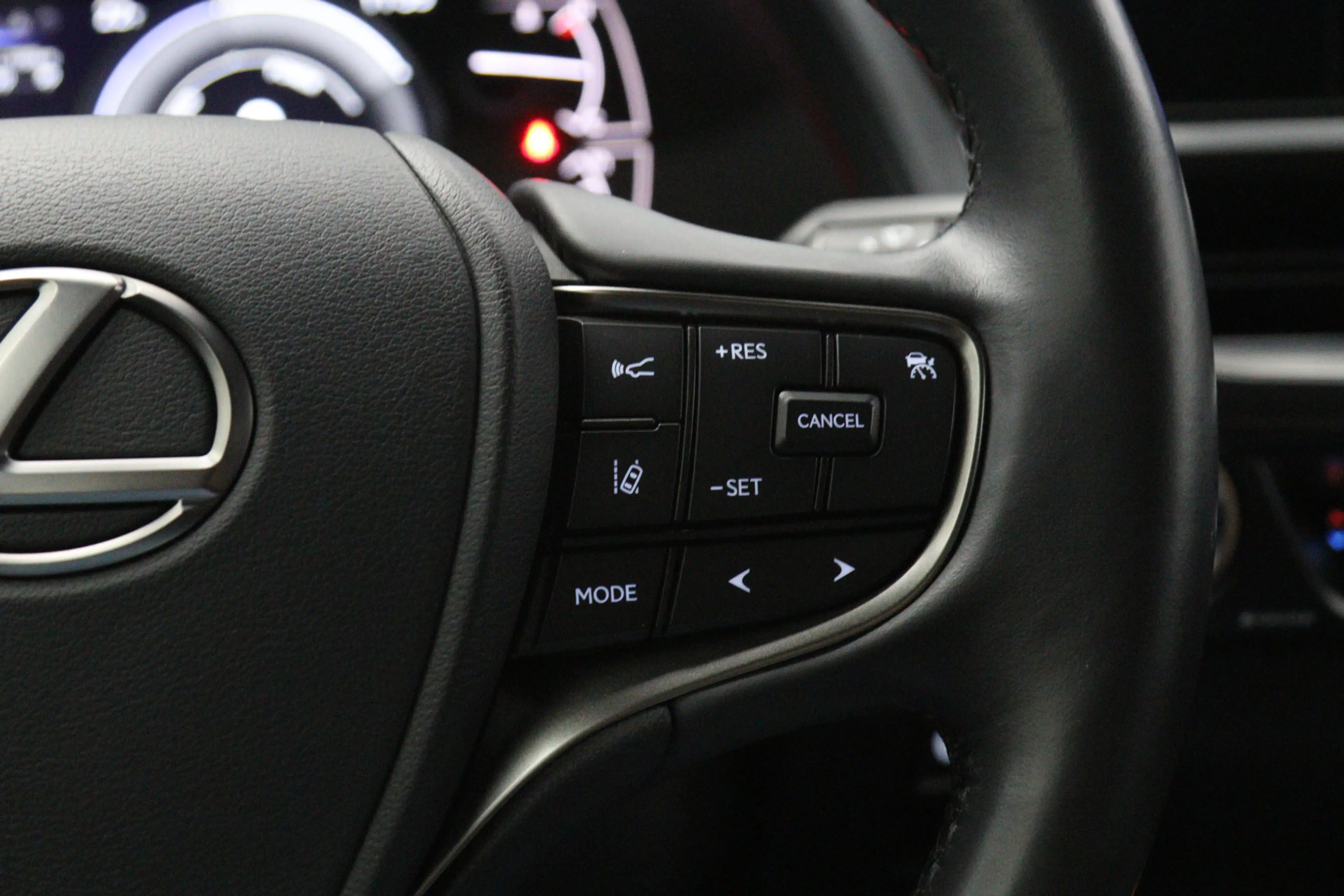 Lexus UX 250h 184 PK Comfort Line, Carplay, Adap. Cruise Control — photo 13