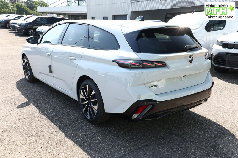 Peugeot 308 SW Allure MY26 SHZ Nav LHZ ACC Kam DigC PDC 96 ... — photo 3