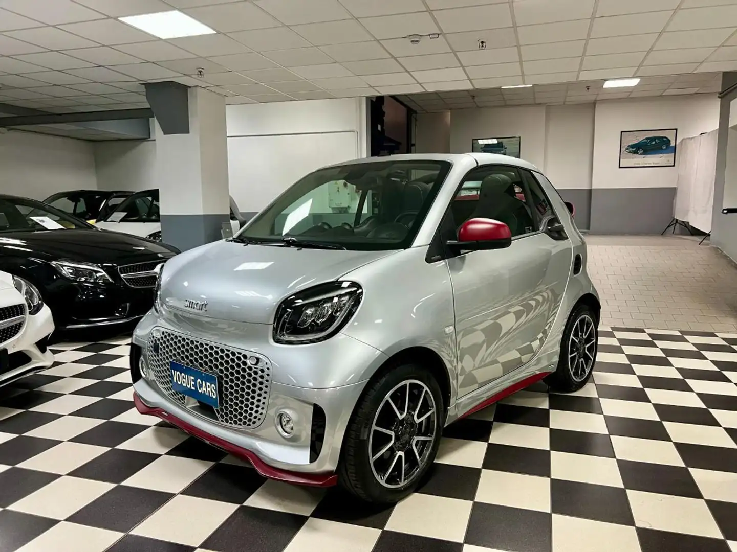 smart forTwo EQ cabrio Ushuaïa 22KW Gris - 2